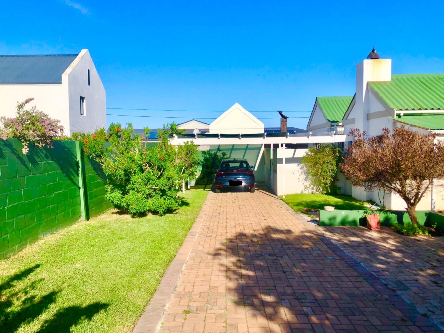 3 Bedroom Property for Sale in Westcliff Western Cape